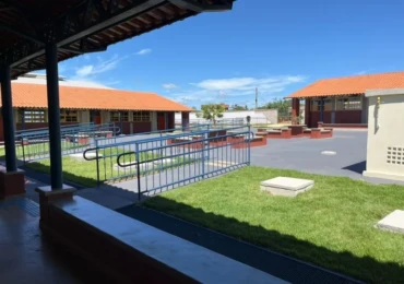 Escola-Padrao-Seculo-XXi-em-Alexania_Seduc-1536x1152-1