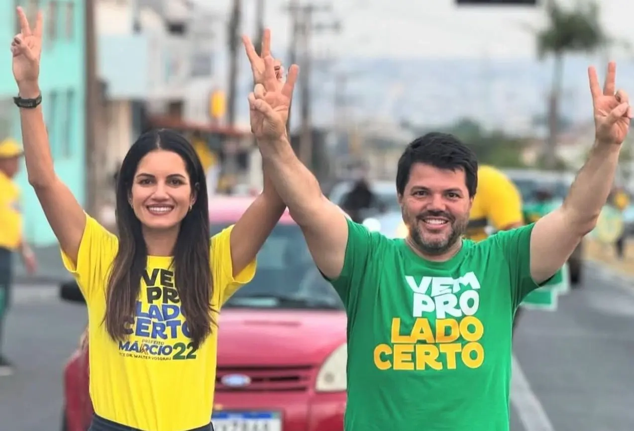 1779760900-carla-correa-e-marcio-correa-foto-divulgacao-866
