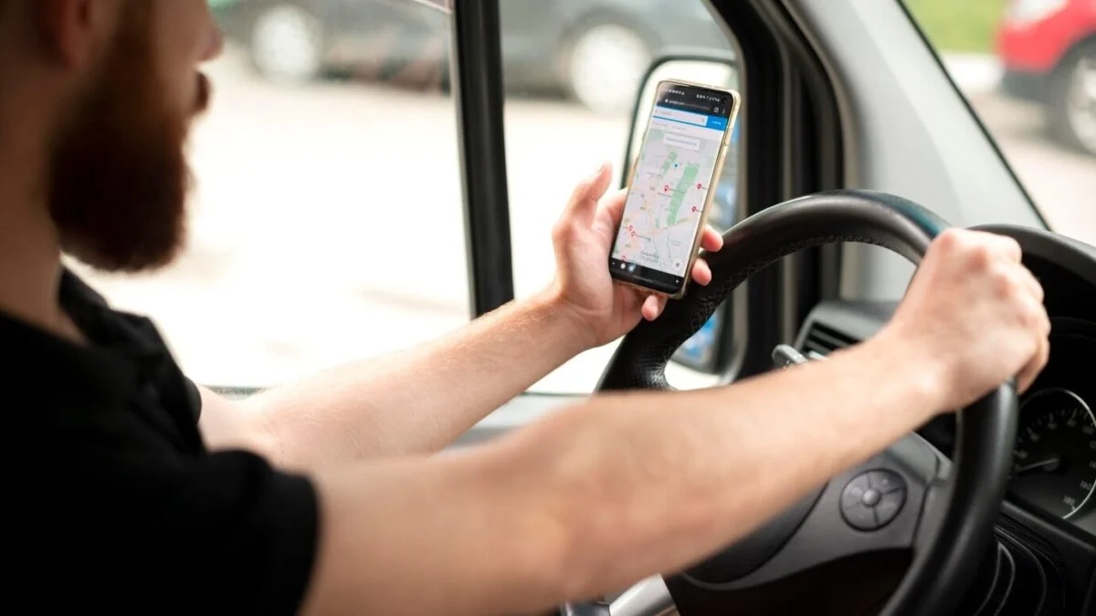 5d9a125d-uber-app-1200x675