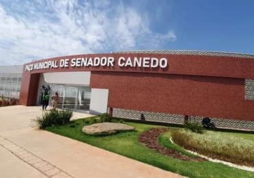 22-09-2023-reuniao-na-prefeitura-de-senador-canedo-com-os-trabalhadores-da-saude-152-850x560-1