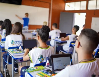 SEDUC_GOIAS_PRIMEIRO_LUGAR_NA_REDACAO_ENEM_2025_ENTRE_REDES_ESTADUAIS