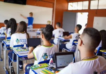 SEDUC_GOIAS_PRIMEIRO_LUGAR_NA_REDACAO_ENEM_2025_ENTRE_REDES_ESTADUAIS