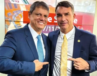 1772212861-flavio-bolsonaro-e-tarcisio-de-freitas