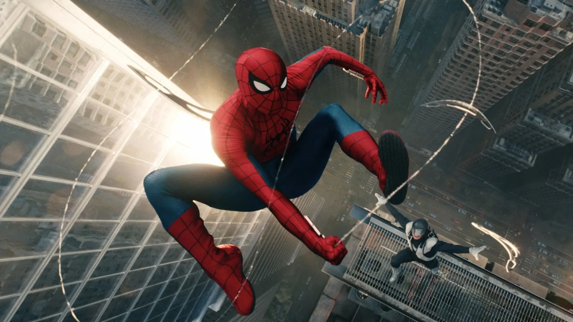 Homem-Aranha-4-com-Tom-Holland-ganha-novos-posteres-DivulgacaoSony-Pictures