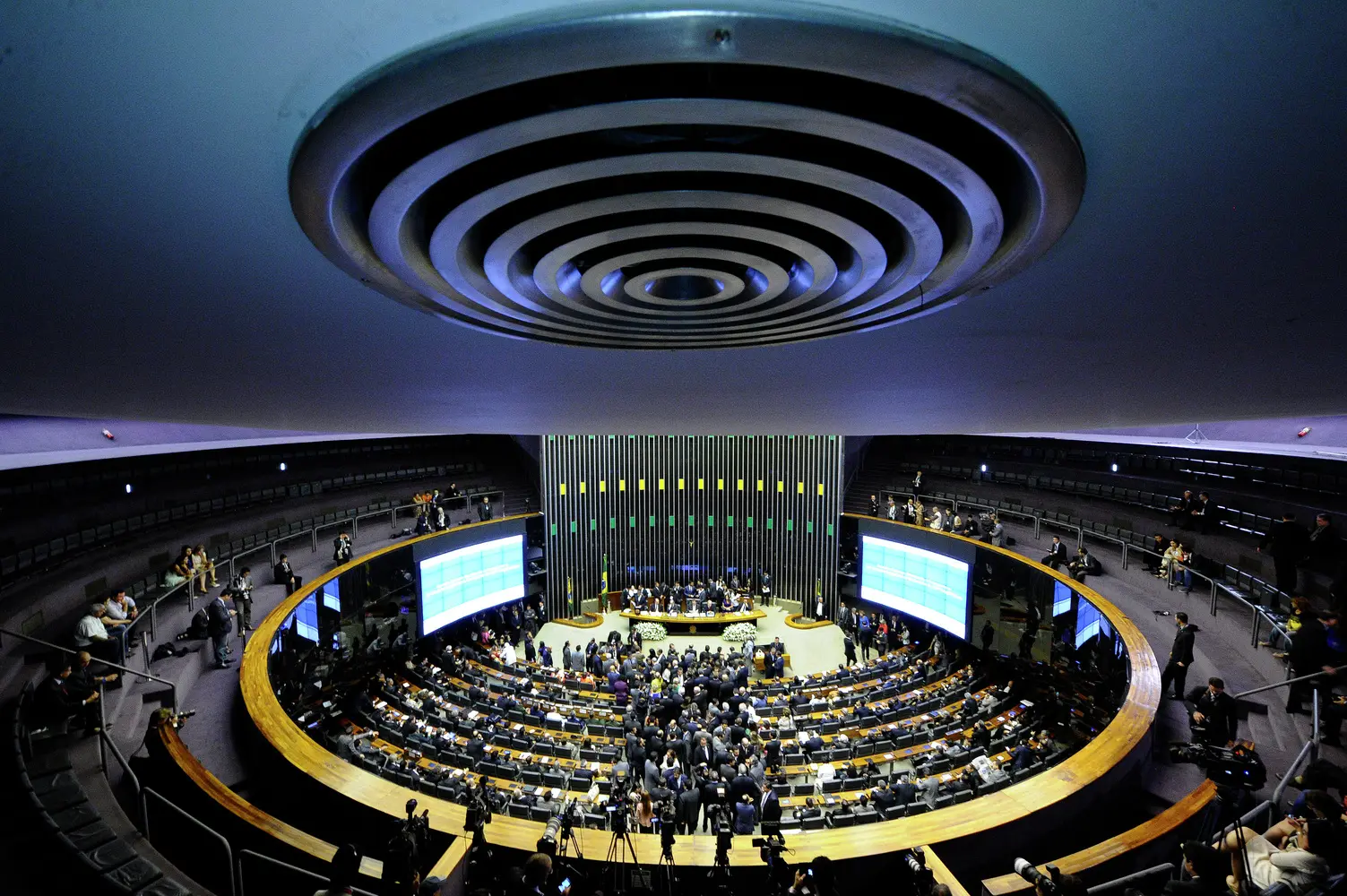 Interior_Chamber_of_Deputies_flickr_user_agenciasenado