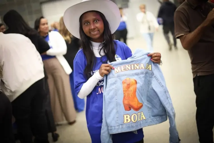 ‘Menina-da-Bota-se-torna-candidata-a-deputada-em-Minas-federacao-Uniao-Brasil-PP-foto-Flavio-Tavares-O-TEMPO-752x502