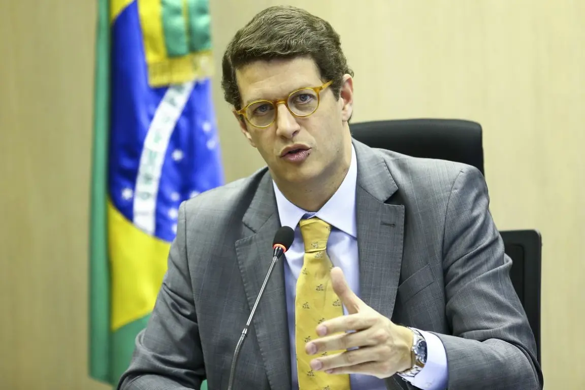 1790608940-rs