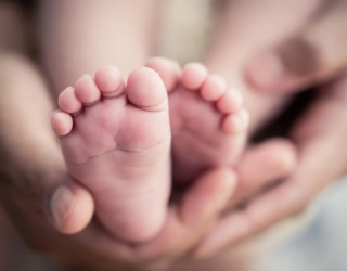 licenca-maternidade-bebe-recem-nascido-1580841761129_v2_1920x1281