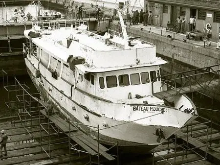 bateau-mouche---historias-do-mar-1646422117707_v2_450x337