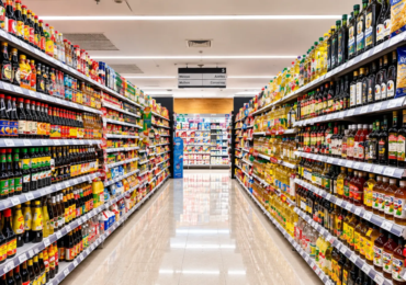 corredor-vibrante-de-supermercado-1792509856-960x640